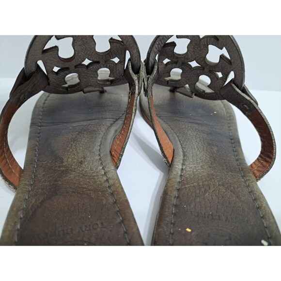 Tory Burch Silver Miller Size 9 Pewter Metallic Distressed Sandals Flip Flops - Picture 7 of 8